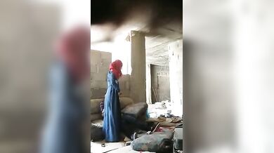 The girl lifted her burqa and rode on the penis in a Mud House Watch